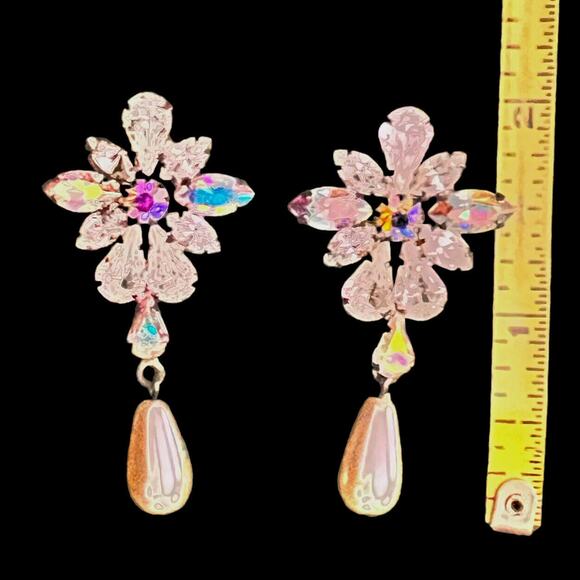 Vtg Tear Drop Pierced Earrings Opalescent Rhinestone Faux‎ Pearl Bride Jewelry - Picture 6 of 11